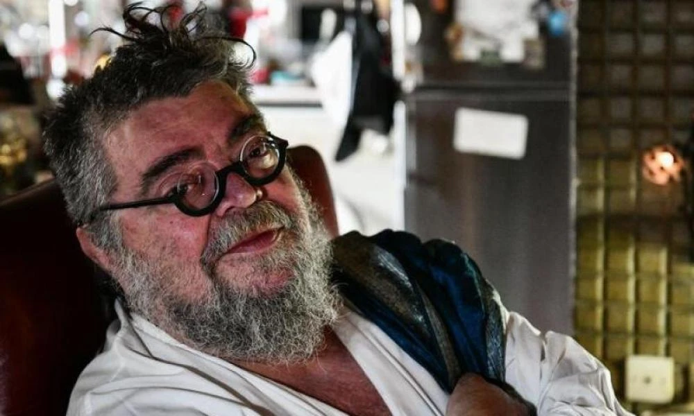 Καυστική ανάρτηση του Κραουνάκη για τη διάλυση του ΣΥΡΙΖΑ: Ήρθε το τεκνό από την America και πήρε το μαγαζί σ' ένα βράδυ